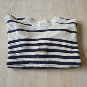 Madewell Greensboro Button Back Sweater Size Medium